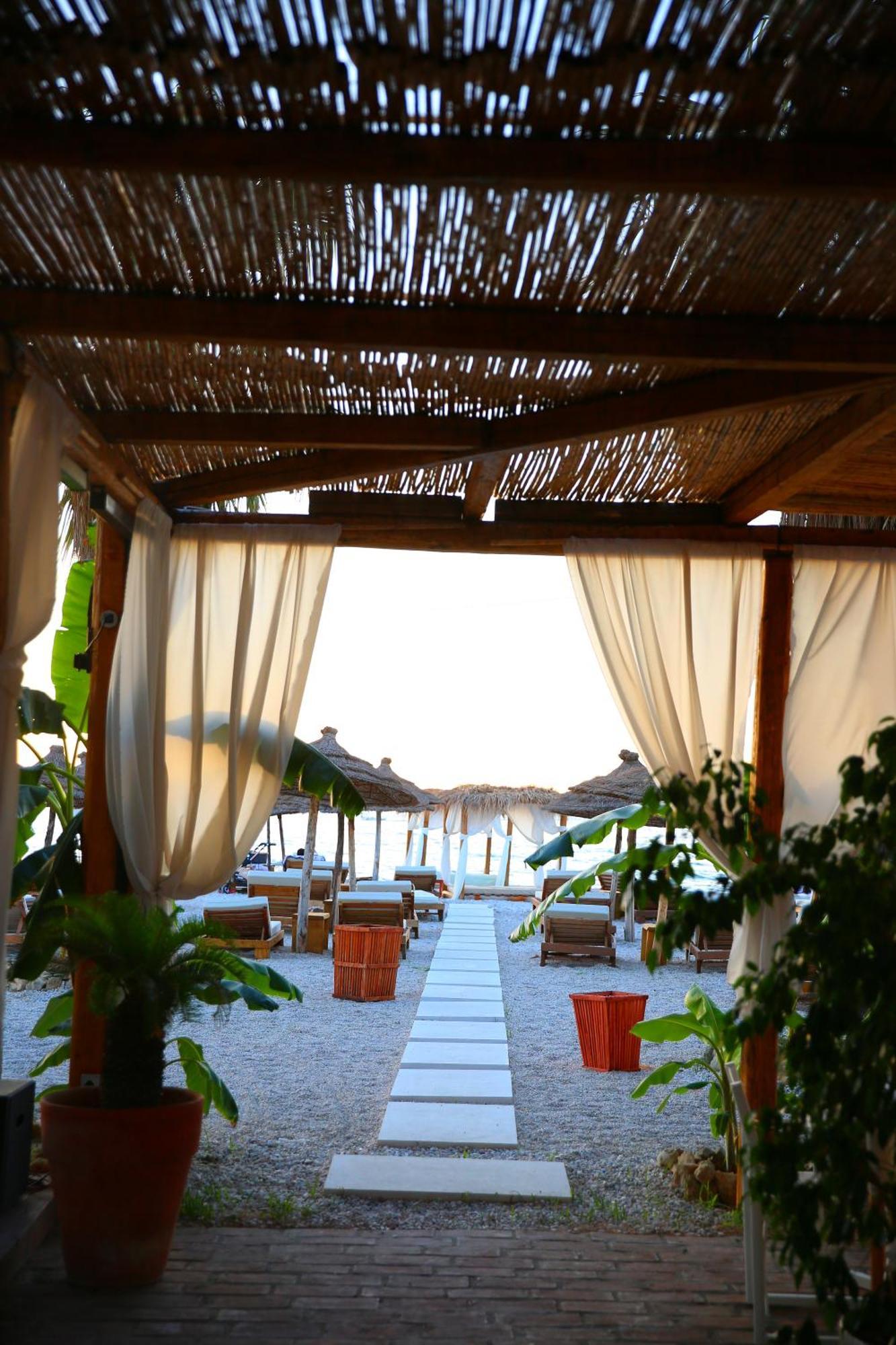 Oricon Coast Luxury Resort Orikum Exterior photo